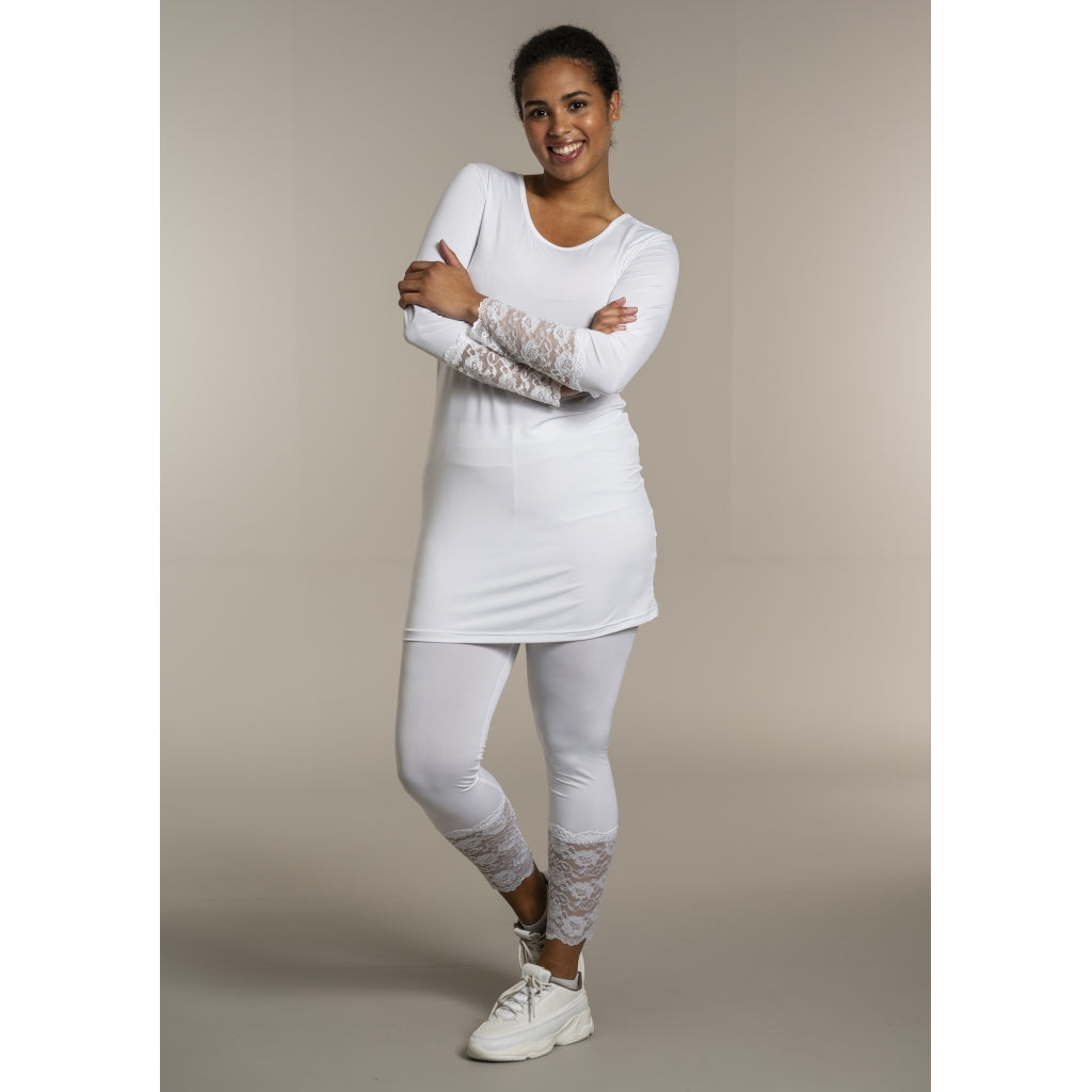 Sandgaard Bluse med blonde ærmer Top White