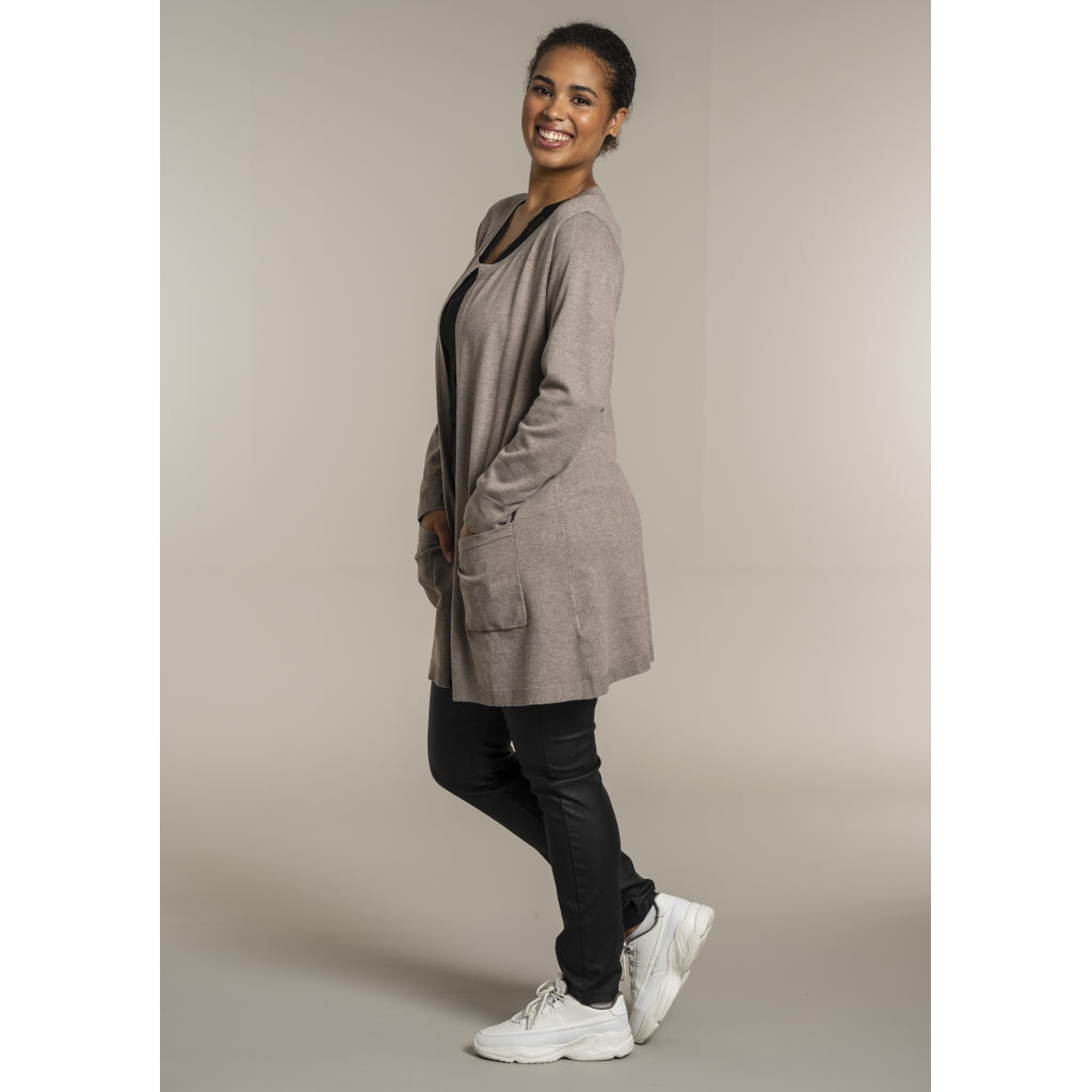 Sandgaard Lang cardigan med lommer Long Cardigan Beige melange